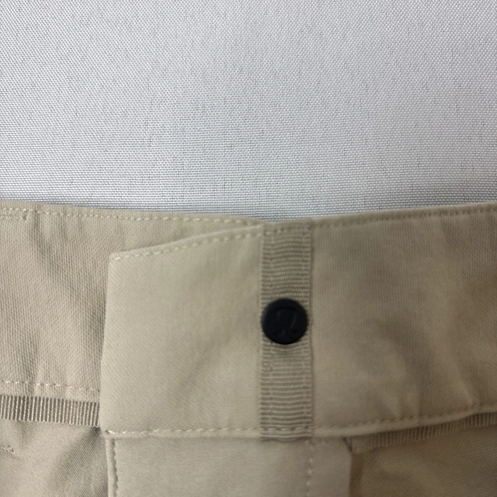 Lululemon ABC Classic Fit Trouser Pants Mens 3o X30Tan Chino VersaTwill Stretch